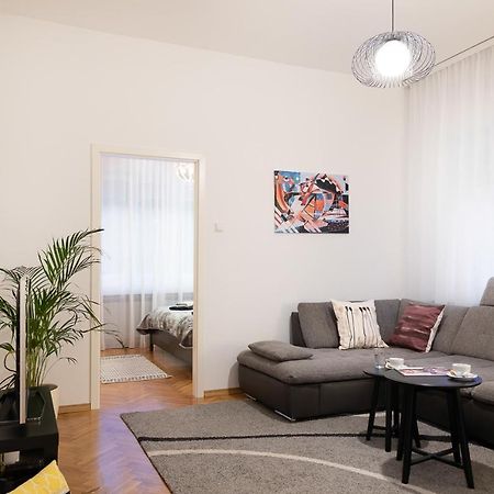 Modern Spacious 3Bdr Apartment In Heart Of Zágráb Kültér fotó