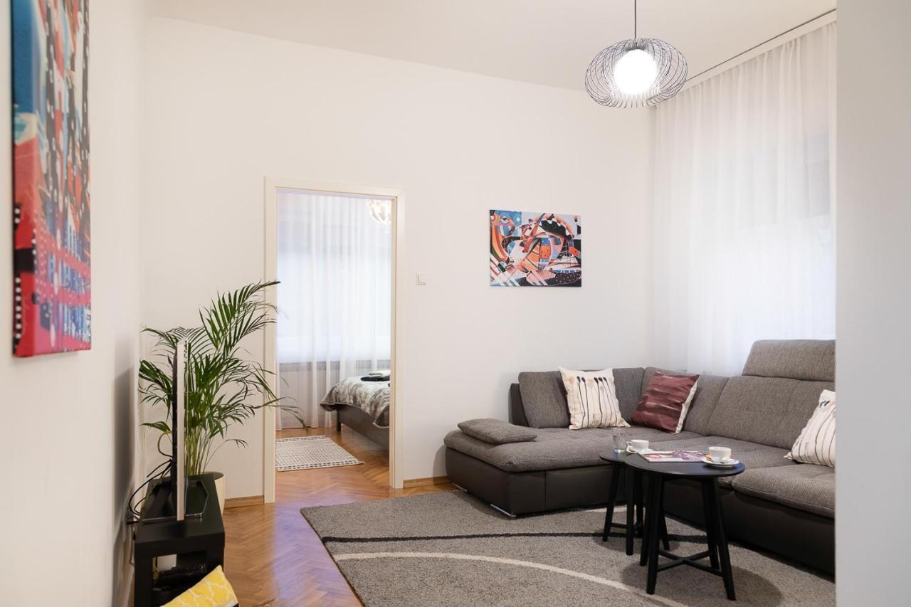 Modern Spacious 3Bdr Apartment In Heart Of Zágráb Kültér fotó